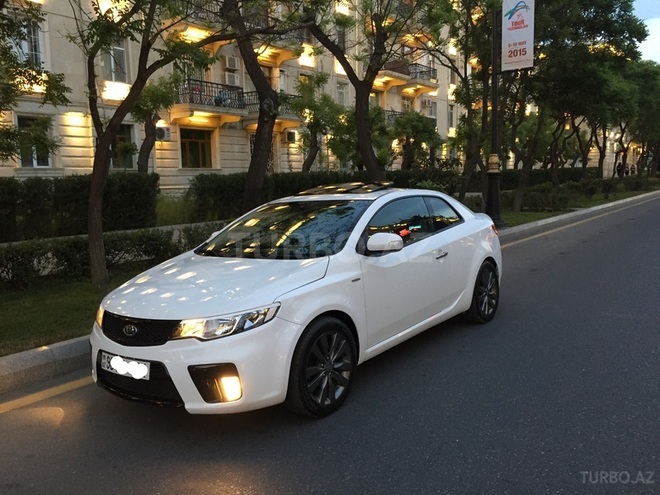Kia Cerato Koup 2010, 69,000 km - 2.0 l - Bakı