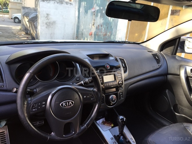 Kia Cerato Koup 2010, 69,000 km - 2.0 l - Bakı