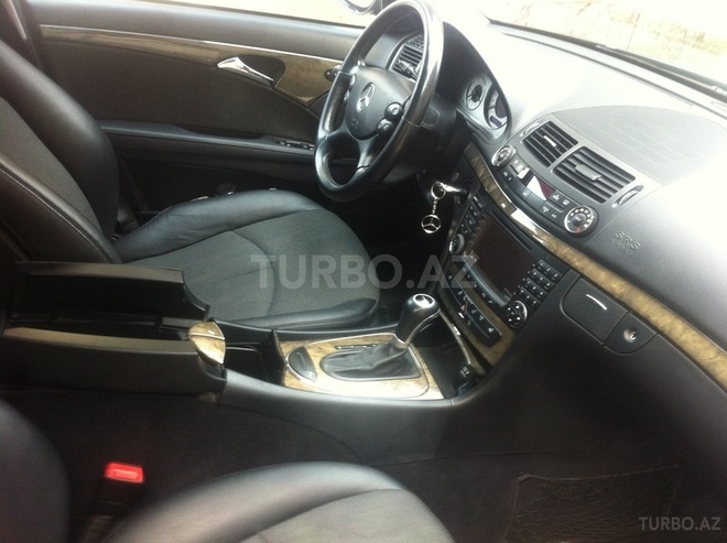 Mercedes E 280 2007, 180,000 km - 3.0 l - Bakı