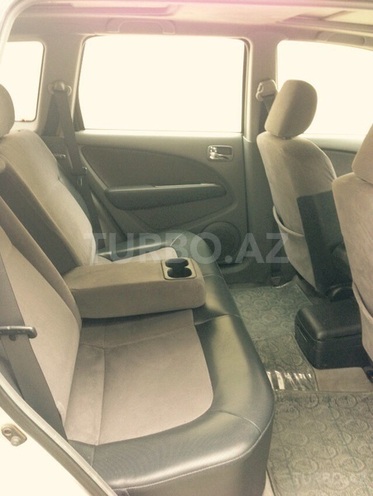 Mitsubishi Airtrek 2002, 175,000 km - 2.4 l - Bakı