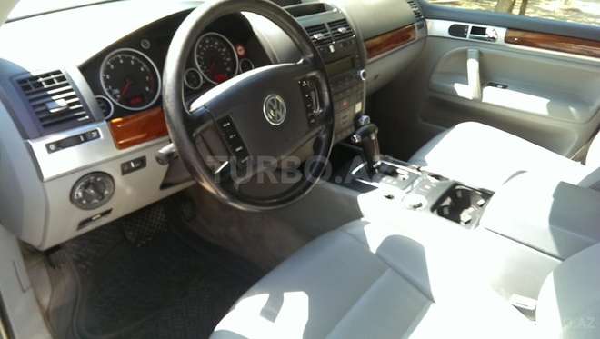 Volkswagen Touareg 2003, 196,000 km - 3.2 l - Bakı