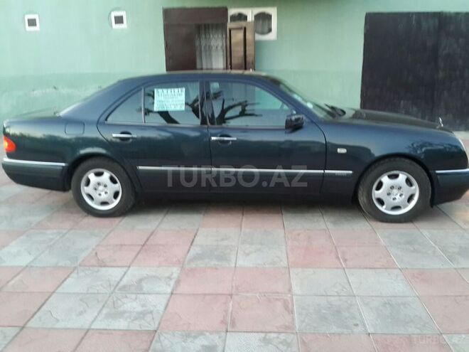 Mercedes E 200 1999, 200,000 km - 0.2 l - Bakı