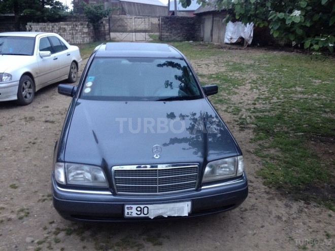 Mercedes C 200 1995, 247,425 km - 2.2 l - Bakı