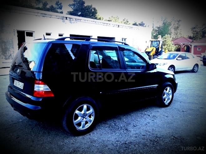 Mercedes ML 270 2003, 126,500 km - 2.7 л - Bakı