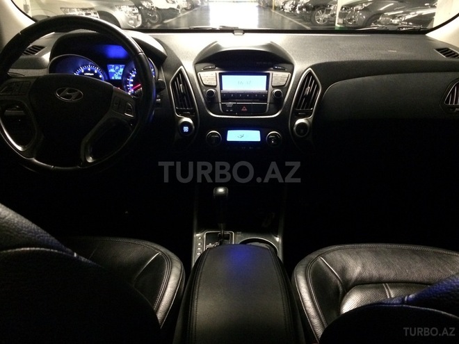 Hyundai ix35 2010, 187,000 km - 2.4 l - Bakı