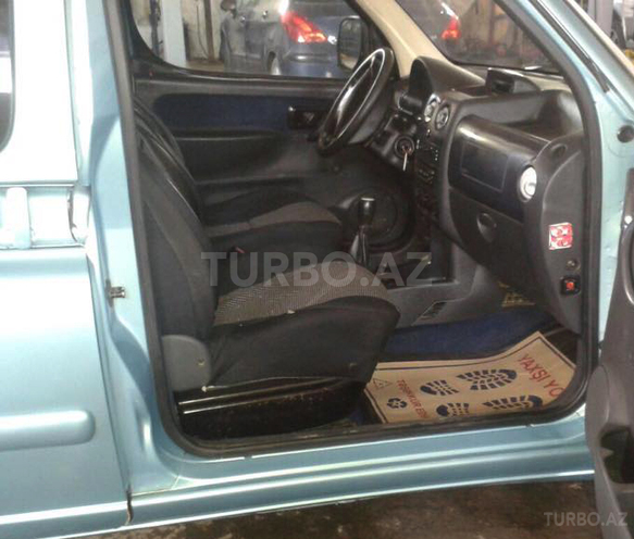 Citroen Berlingo 2003, 120,000 km - 1.6 л - Bakı
