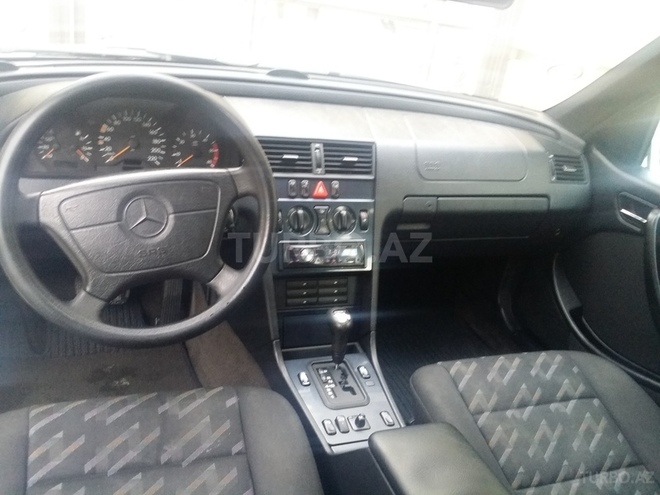 Mercedes C 220 1998, 292,291 km - 2.2 l - Bakı