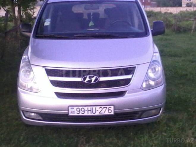 Hyundai H-1 2009, 300,000 km - 2.5 l - Bakı