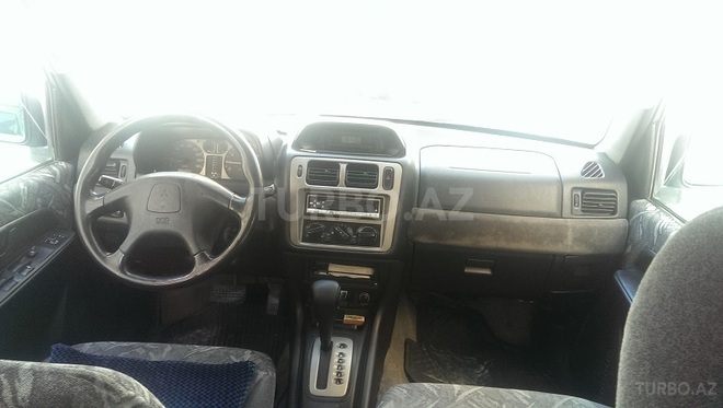 Mitsubishi Pajero io 1998, 385,000 km - 1.8 l - Bakı