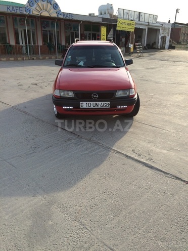 Opel Astra 1993, 410,000 km - 1.6 l - Bakı