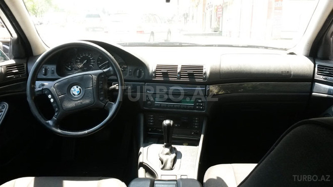 BMW 520 1999, 200,000 km - 2.0 l - Bakı
