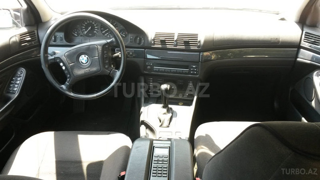 BMW 520 1999, 200,000 km - 2.0 l - Bakı