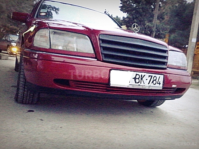 Mercedes C 220 1995, 235,000 km - 2.2 l - Bakı