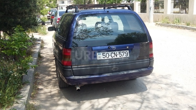 Opel Astra 1995, 400,000 km - 1.6 l - Bakı