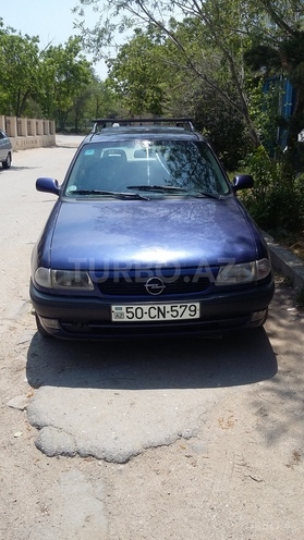Opel Astra 1995, 400,000 km - 1.6 l - Bakı