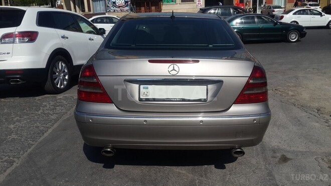 Mercedes E 270 2002, 265,113 km - 2.7 l - Bakı