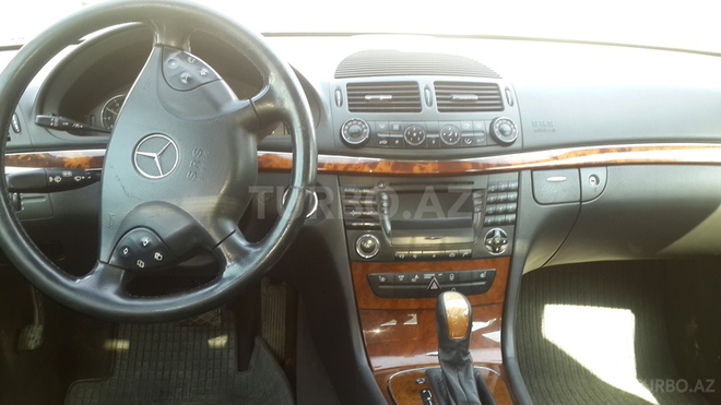 Mercedes E 270 2002, 265,113 km - 2.7 l - Bakı