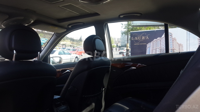 Mercedes E 270 2002, 265,113 km - 2.7 l - Bakı