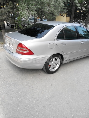 Mercedes C 240 2000, 87,000 km - 2.4 l - Bakı