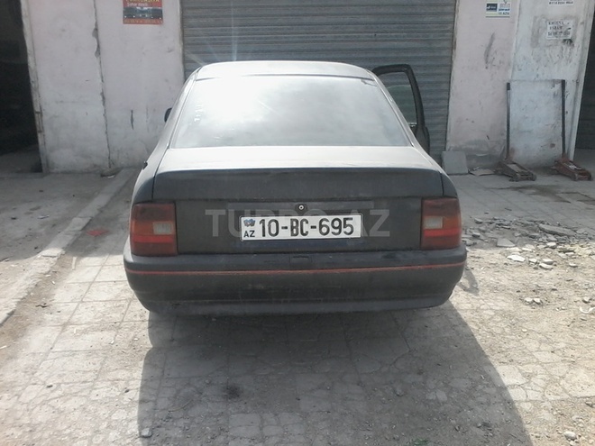 Opel Vectra 1992, 1,000,000 km - 2.0 л - Bakı