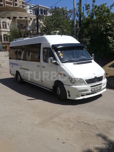 Mercedes Sprinter 313 2005, 385,000 km - 2.2 l - Bakı