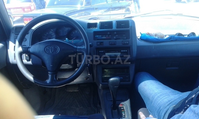 Toyota RAV4 1995, 175,000 km - 2.0 l - Bakı