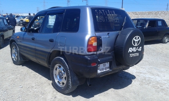 Toyota RAV4 1995, 175,000 km - 2.0 l - Bakı