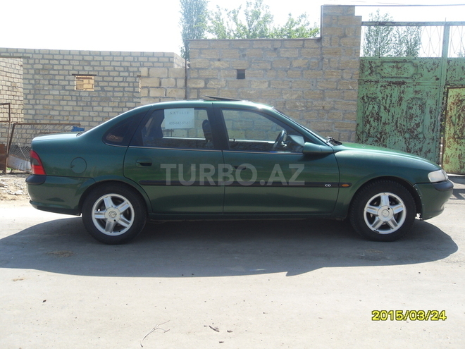 Opel Vectra 1997, 250,000 km - 1.8 l - Bakı