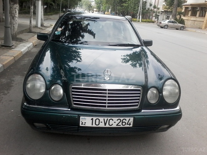 Mercedes E 230 1997, 527,000 km - 2.3 l - Bakı