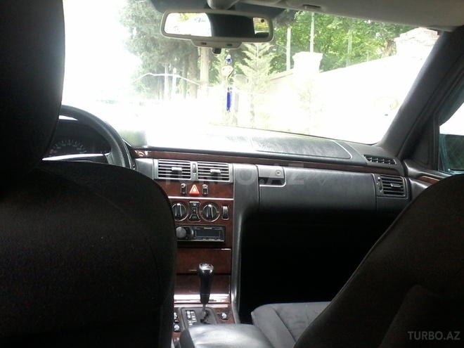 Mercedes E 230 1997, 527,000 km - 2.3 l - Bakı