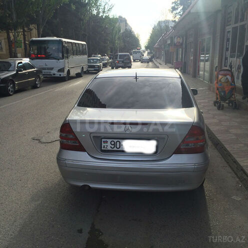Mercedes C 240 2000, 225,000 km - 2.4 л - Bakı