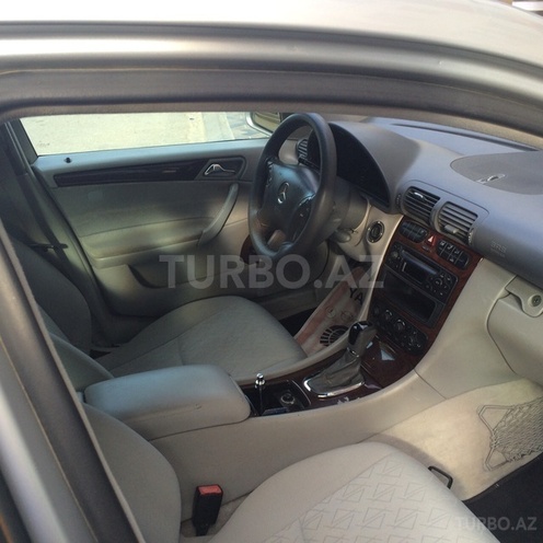 Mercedes C 240 2000, 225,000 km - 2.4 л - Bakı