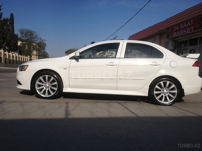 Mitsubishi Lancer 2011, 69,000 km - 2.0 l - Bakı