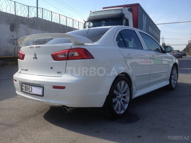 Mitsubishi Lancer 2011, 69,000 km - 2.0 l - Bakı