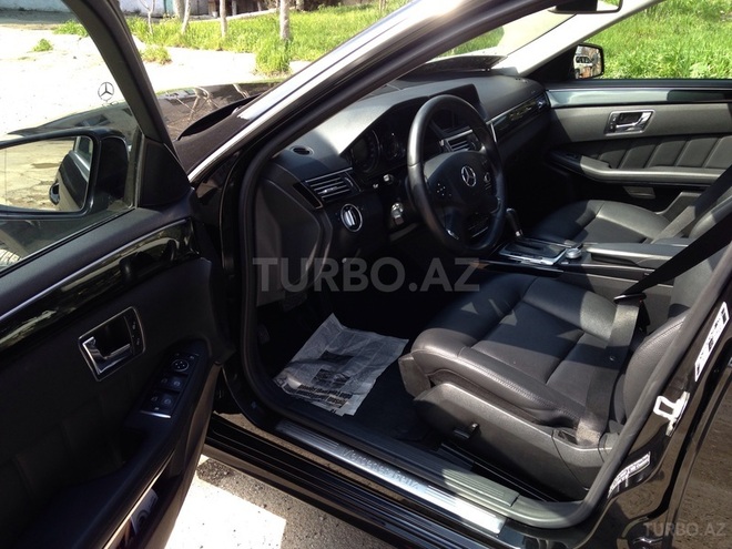 Mercedes E 220 2010, 129,000 km - 2.2 l - Bakı
