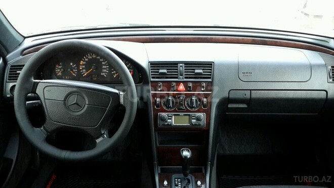 Mercedes C 180 1998, 198,000 km - 1.8 л - Bakı