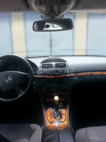 Mercedes E 220 2002, 219,333 km - 2.2 l - Bakı