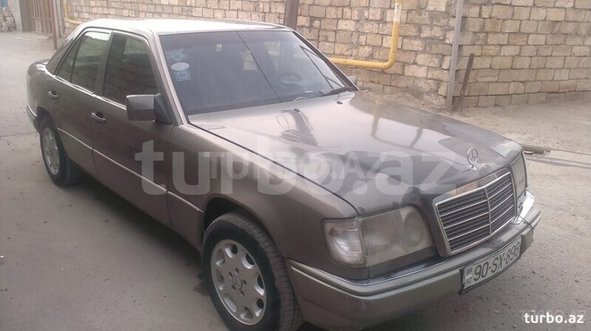 Mercedes E 200 1994, 80,000 km - 2.4 л - Bakı