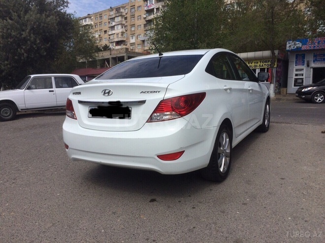 Hyundai Accent 2011, 108,000 km - 1.6 l - Bakı