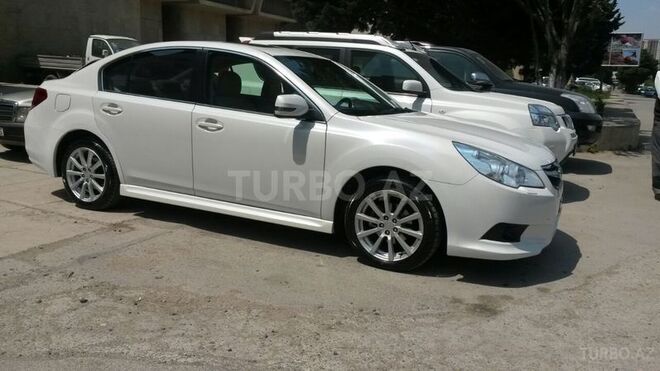 Subaru Legacy 2011, 27,000 km - 2.5 l - Bakı