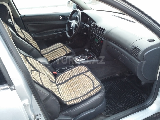 Volkswagen Passat 2004, 165,000 km - 1.8 л - Bakı