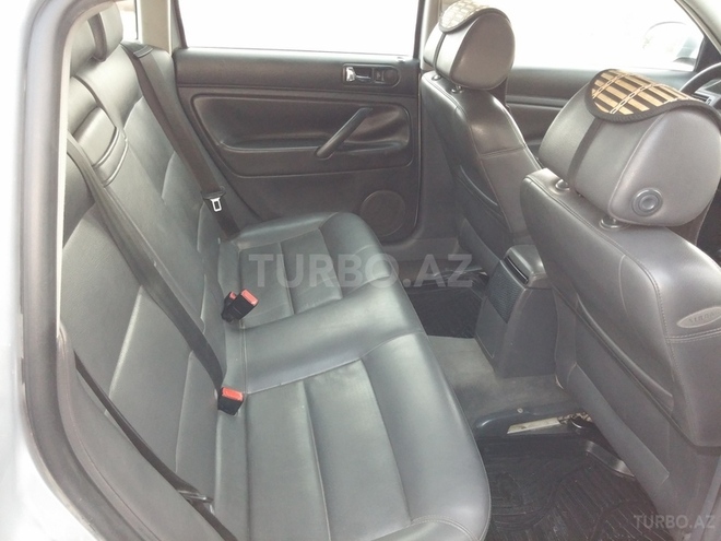 Volkswagen Passat 2004, 165,000 km - 1.8 л - Bakı