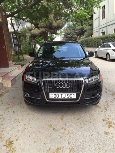 Audi Q5 2010, 90,000 km - 2.0 l - Bakı