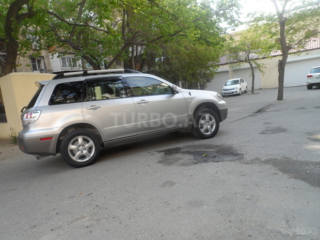 Mitsubishi Outlander 2002, 83,500 km - 2.4 l - Bakı