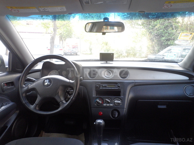 Mitsubishi Outlander 2002, 83,500 km - 2.4 l - Bakı