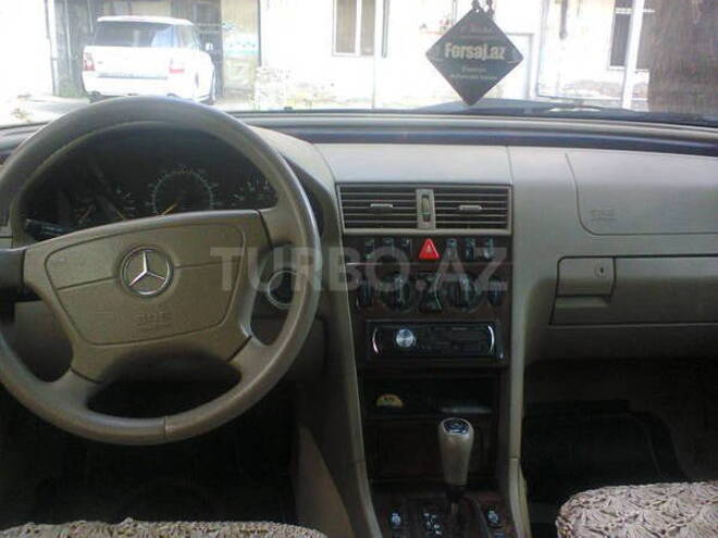 Mercedes C 230 2000, 191,250 km - 2.3 l - Bakı
