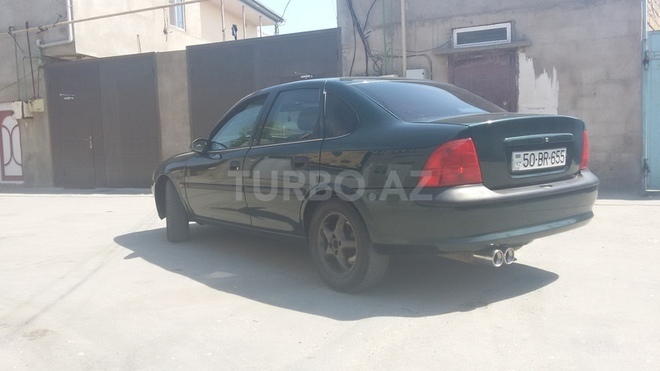 Opel Vectra 1997, 185,000 km - 1.8 l - Bakı