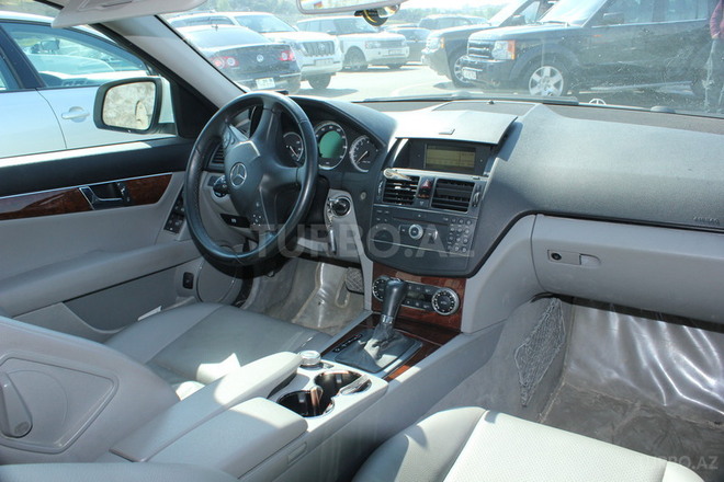Mercedes C 300 2007, 110,000 km - 3.0 l - Bakı