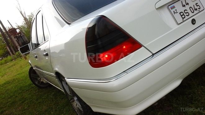 Mercedes C 230 1998, 198,000 km - 2.3 л - Bakı