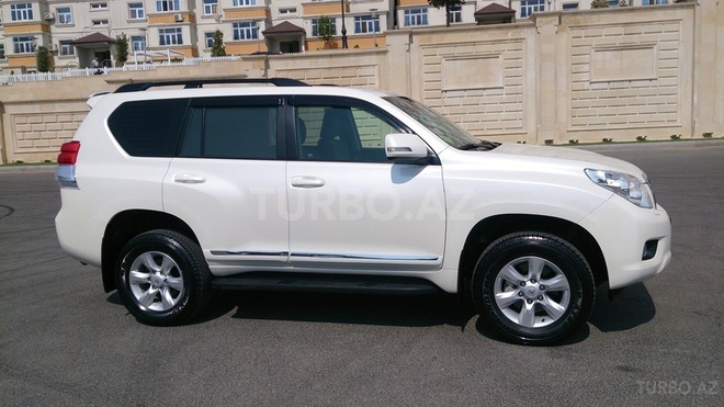 Toyota Prado 2013, 31,000 km - 0.3 l - Bakı